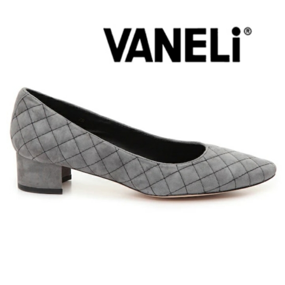 NIB Vaneli Quilted Gray Suede Women's Chunk Heel Size 9 - Picture 1 of 10